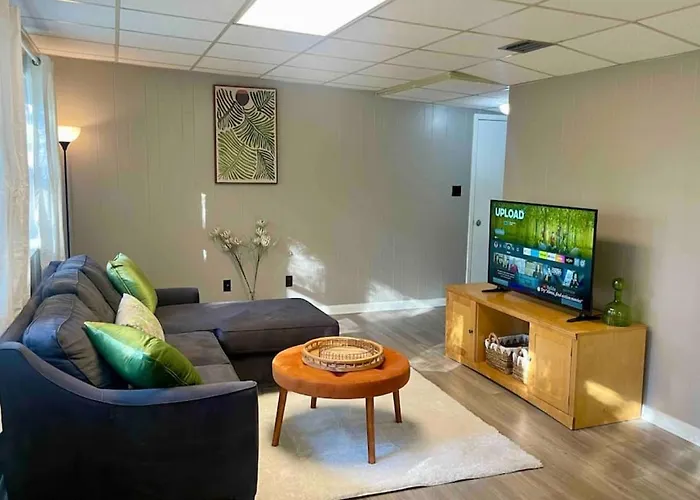 Midtown At Marion 1br 1ba, 2 Miles Famu Fsu, 2blks Tmh Сasa de vacaciones *